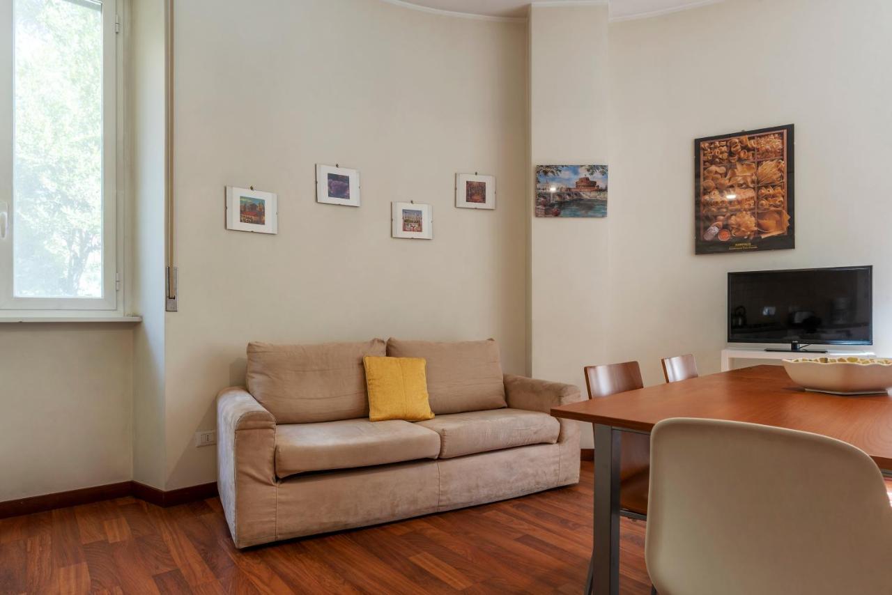 Piazza Re Di Apartment Rom